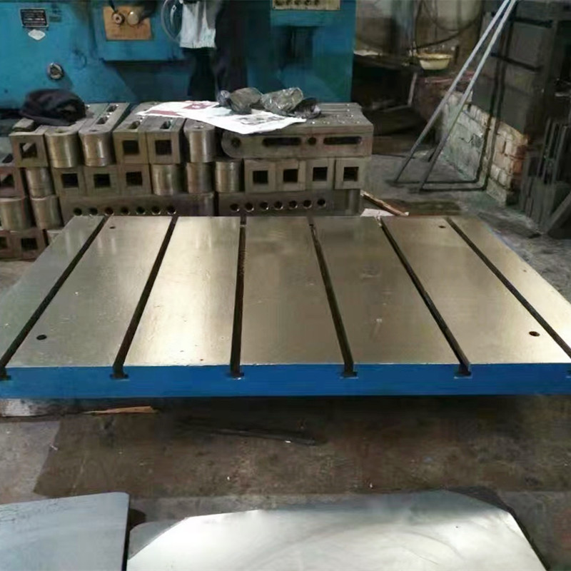 स्टील बनावसन तालिकाको बारेमा थप पढ्नुहोस्